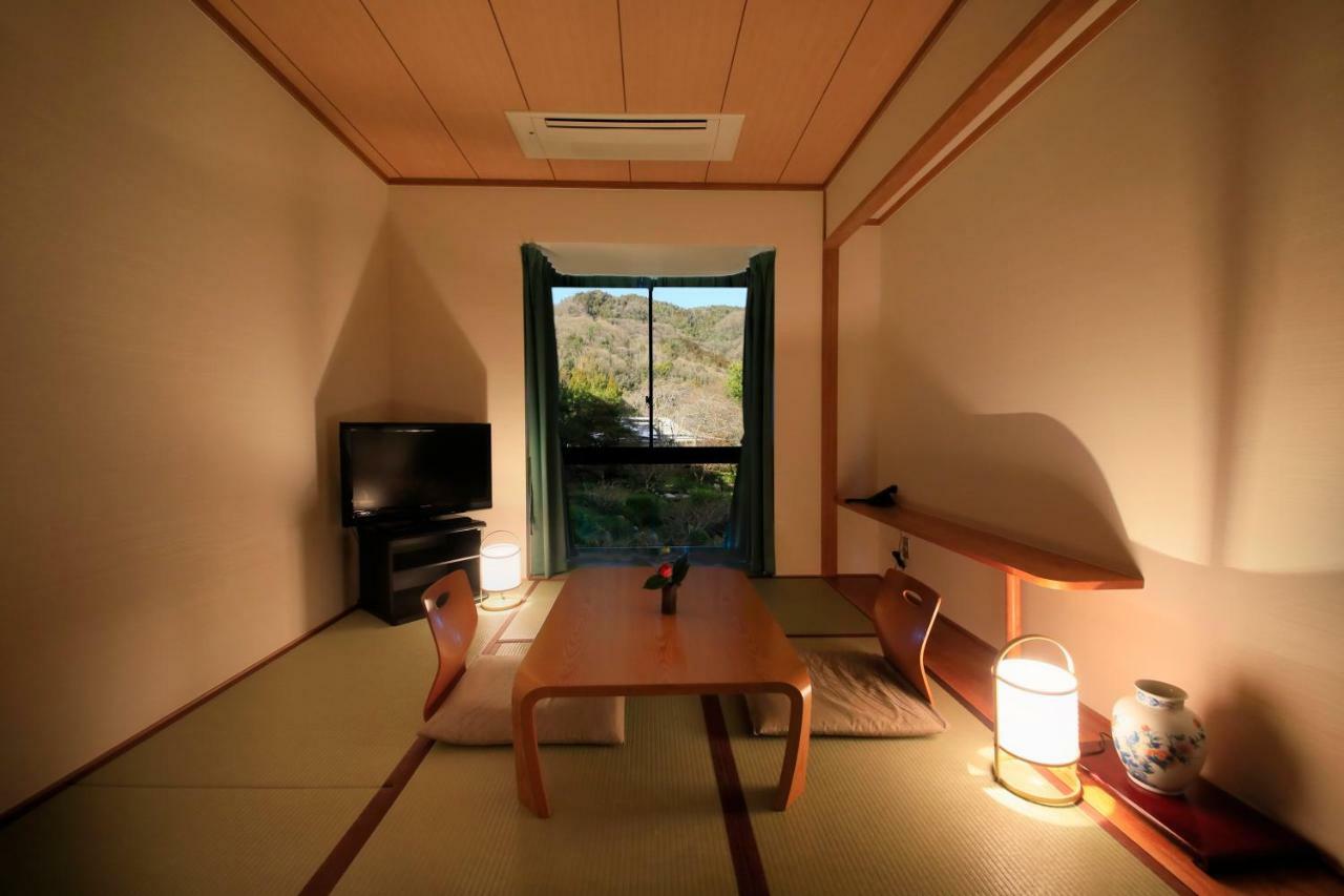 Hotel Kamogawaso Takehara Exterior foto